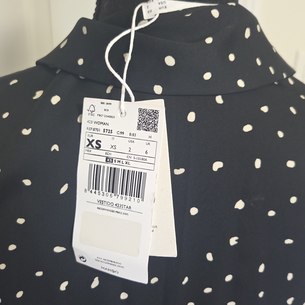 Elegant Black Polka Dot Dress - Picture 9 of 9